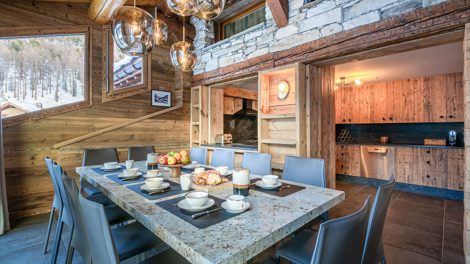 Dining room at Chalet La Marsa, table for 12, authentic alpine decor